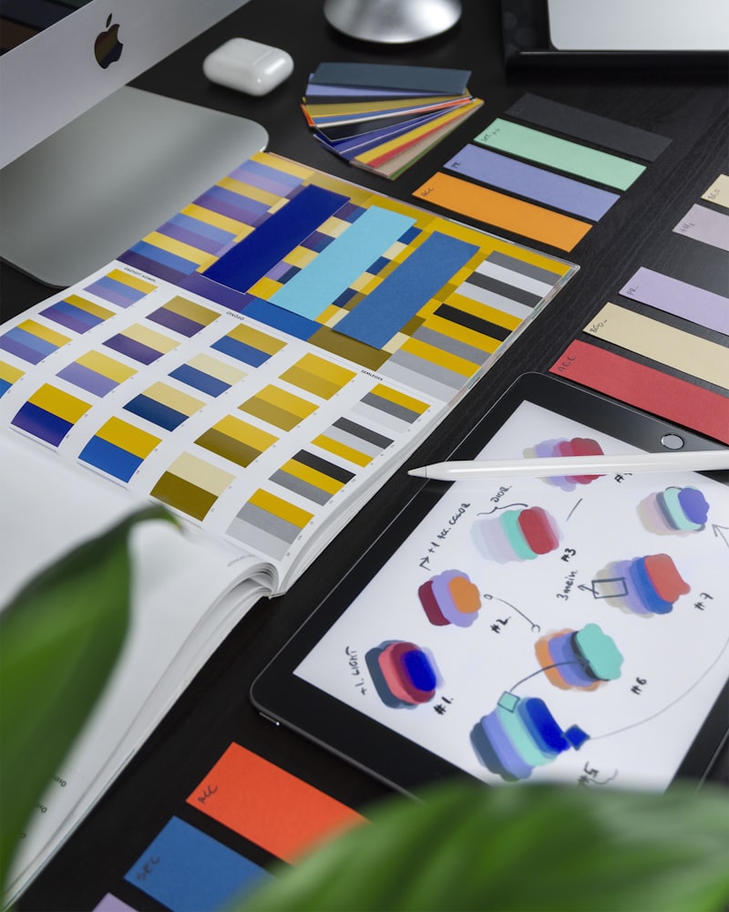 Logo design and branding services - Professional brand identity creation and graphic design solutions
